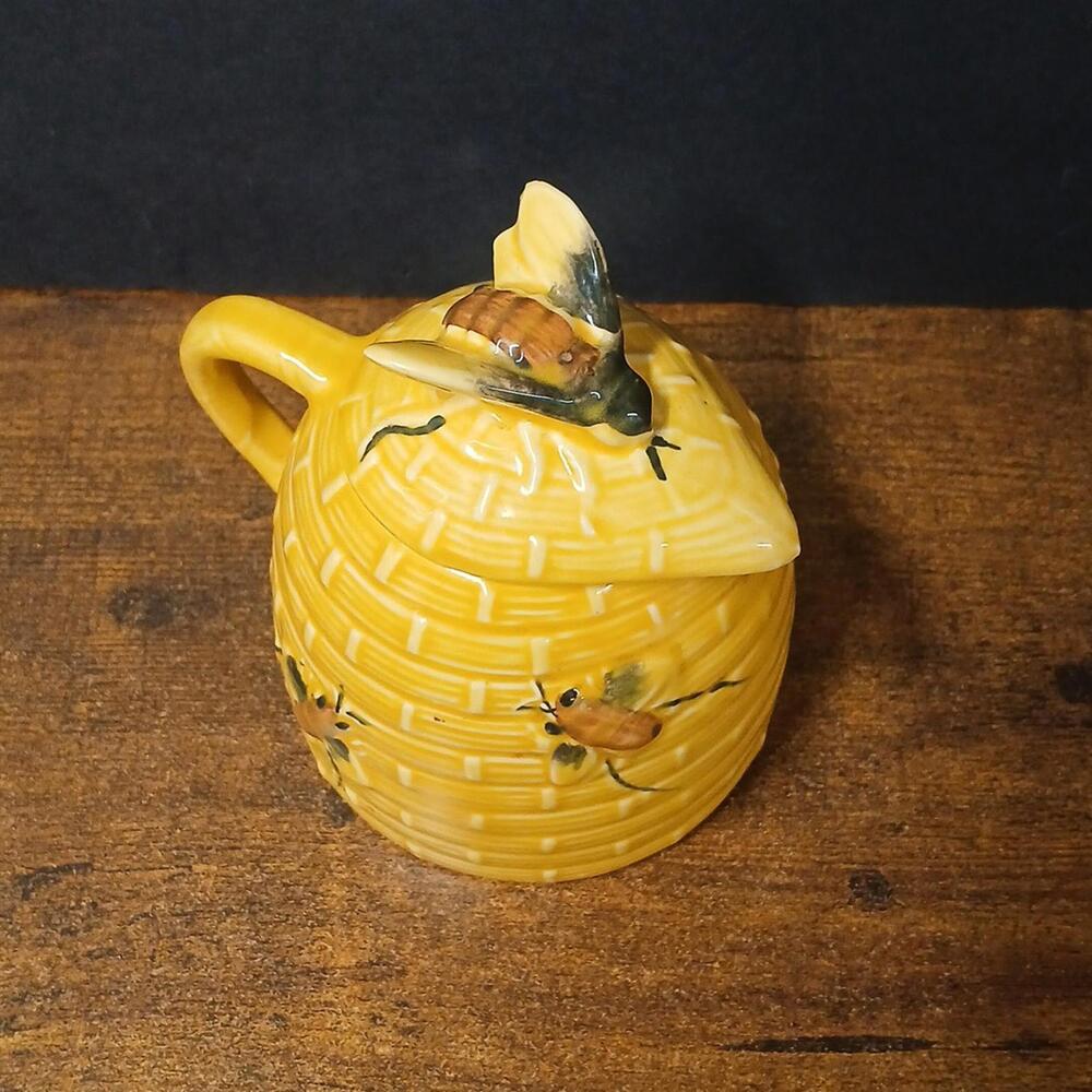 VTG Ceramic Beehive Honey Pot W/ Cork & Top 4.75x4.5” - Picture 2 of 7